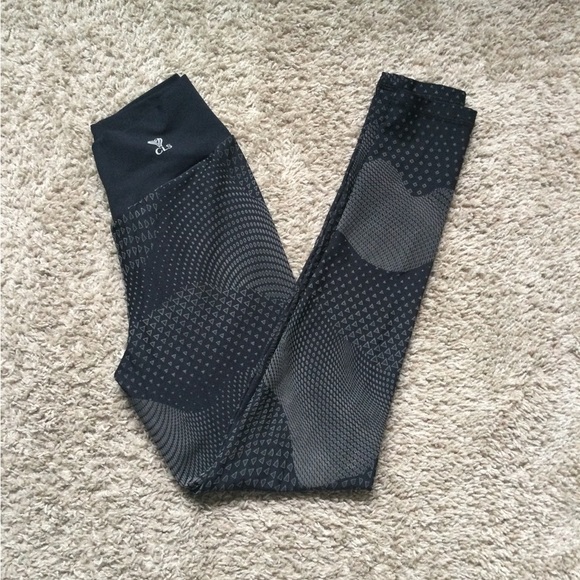 Galaxy Infinity Preto Textured Leggings - Picture 13 of 16
